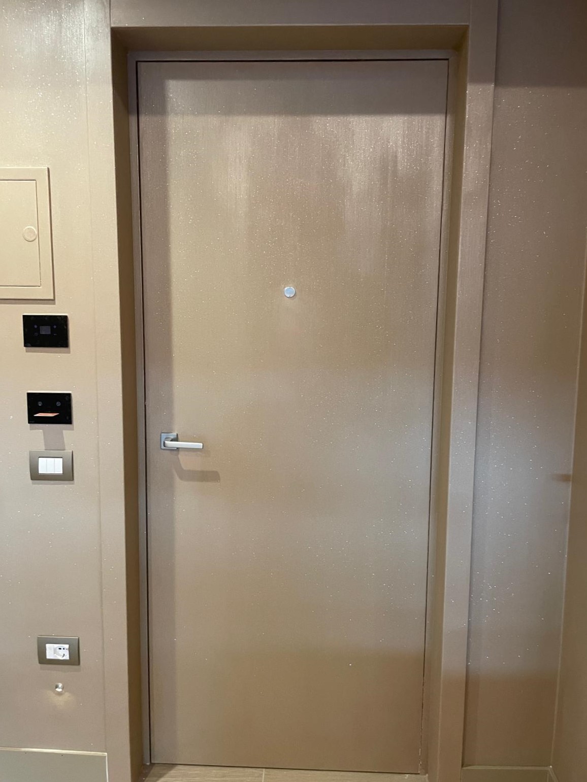 991 MILAN SUITE HOTEL IMG-20250424-WA0002