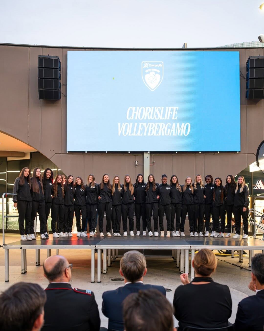1330 CHORUS VOLLEY SPONSOR 825277184_18133813237708947_8848588089995505968_n